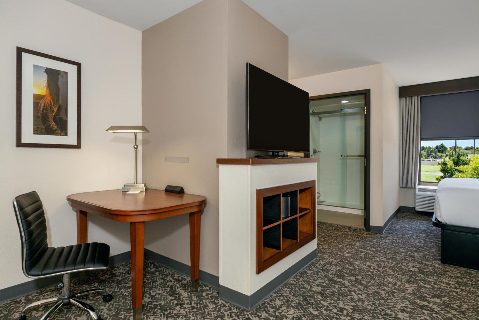 The Winslow - Oklahoma City Room photo